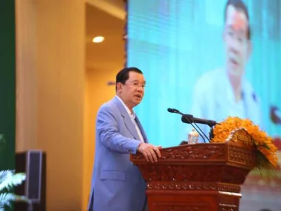 洪森总理下月访问中国