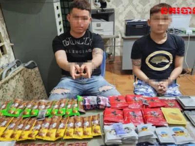 西港两名中国男子涉毒被抓