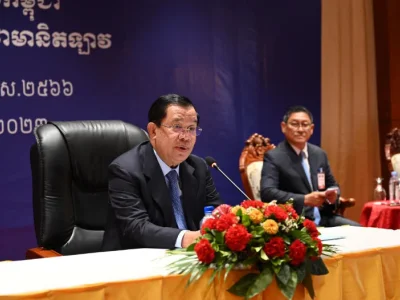 老挝政府将向洪森总理授予老挝最高等级的勋章