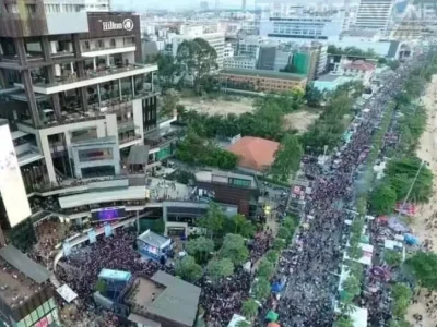 时隔三年 泰国芭提雅年度最大湿身派对4月19日回归 约吗？