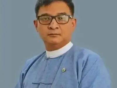 缅甸仰光地下组织当街杀人！现场传出10多声枪响