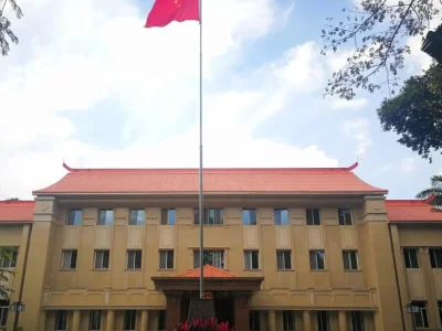 驻缅使馆解救被困中国公民