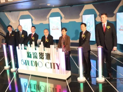 何猷龙：新濠影汇第二期九成是非博彩元素