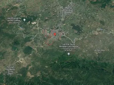 妙瓦底战事再起，枪炮声传到湄索，“耳边都是枪炮声，不知道什么时候就打到镇上来…”
