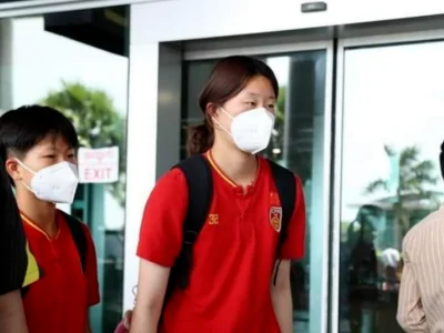 中国女足来缅甸啦！6月6日在“图瓦那”体育场与中国台北女足比赛