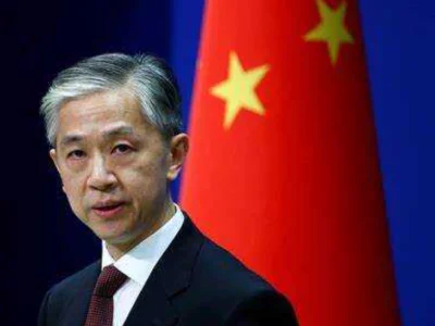 柬首相警告美英澳核潜艇合作是危险军备竞赛的开始，中方回应