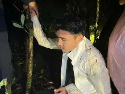 23岁男子跳崖自杀，卡在树上逃过一劫