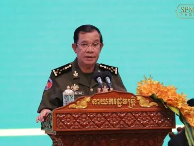 洪森首相：军队必须防止动乱