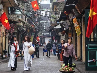 越南出境游升温，大批越南人打算暑假去欧美玩