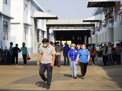 越南企业不但要为订单发难，还要想办法留住员工而努力