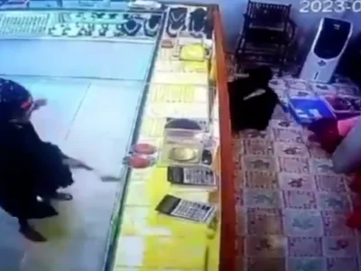 缅甸金店成高危行业？仰光又一金店被抢，损失大量黄金和钻石首饰
