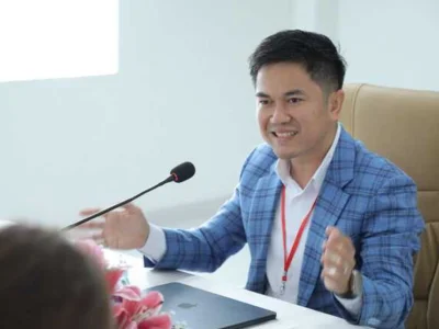 金港高速车流量已达130万