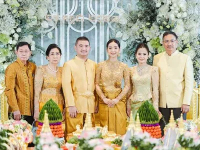西港警察局长千金订婚