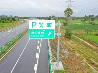 注意！高速公路严禁无故停车