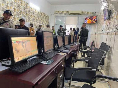 金边一网赌窝点被端，15人落网