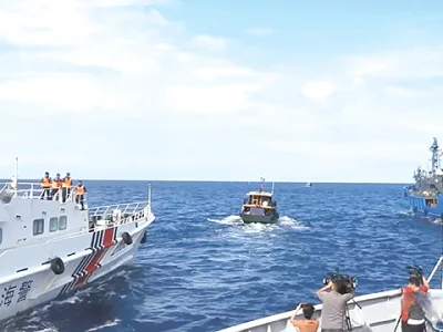 中国海警局就菲方闯仁爱礁发表谈话