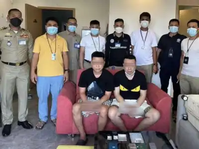 西港警方路边临检查毒，4名中国男子被捕！