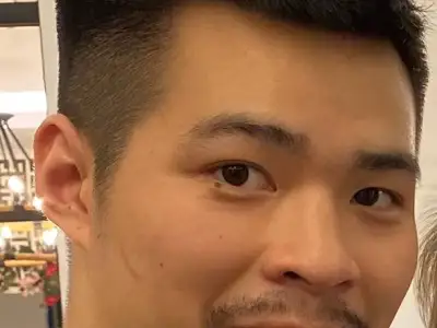 网友投稿： 马尼拉最强老赖    罗锦华