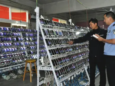 2万6千台手机自动刷人气！中国警方破获水军惊人画面曝光