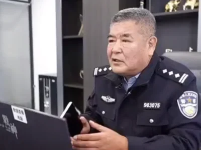 手机接触过敏感信息，回国还是换个手机吧