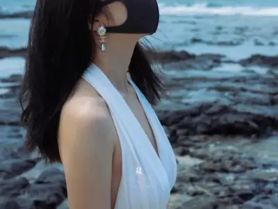 玩偶姐姐自称破产，被男友抛弃，或将重回P站：以后什么片都拍！
