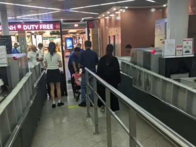 爆料 | 赴柬过海关，有人被拦住，还有人被要求当场出示公司流水...