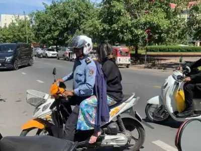 跳楼案后续！夫妻持刀争吵，1岁女儿与中国男子遇难，妻子重伤住院